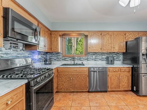 Tiny photo for 921 N Grace Street, Lombard, IL 60148 (MLS # 12548466)