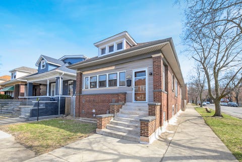 Photo of 7359 S Vernon Avenue, Chicago, IL 60619 (MLS # 12701038)