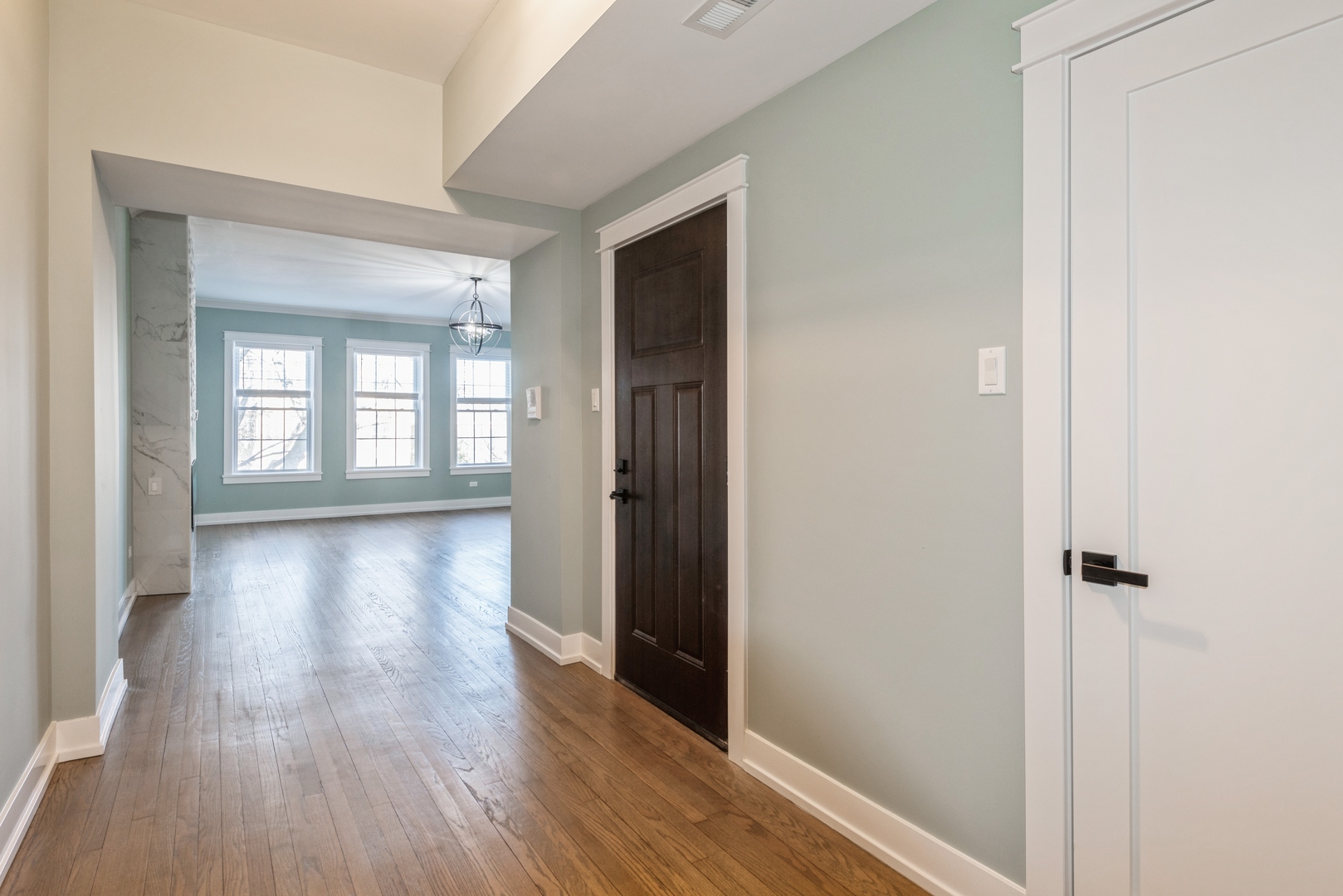 1535 W Estes Avenue 2