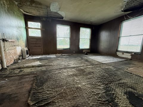 Tiny photo for 4883 N 19000 Road W, Gardner, IL 60424 (MLS # 12646907)