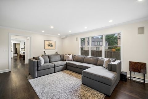 Tiny photo for 4220 Terri Lyn Lane, Northbrook, IL 60062 (MLS # 12667919)
