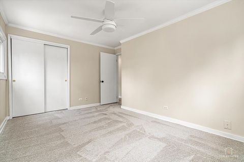 Tiny photo for 402 N Douglas Avenue #402, Villa Park, IL 60181 (MLS # 12672370)