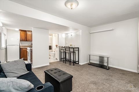Tiny photo for 402 N Douglas Avenue #402, Villa Park, IL 60181 (MLS # 12672370)