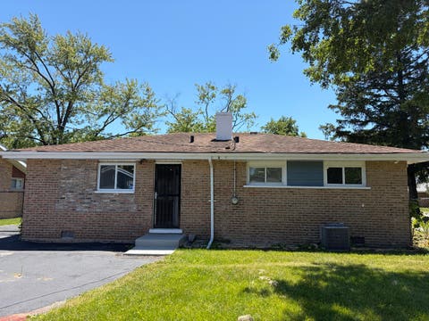 Tiny photo for 3120 Wilshire Avenue, Markham, IL 60428 (MLS # 12700539)