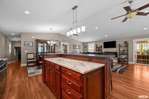 Tiny photo for 2720 KENNEDY Drive, East Moline, IL 61244 (MLS # QC4267362)