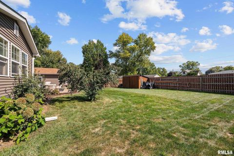 Tiny photo for 2720 KENNEDY Drive, East Moline, IL 61244 (MLS # QC4267362)