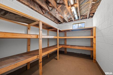 Tiny photo for 2720 KENNEDY Drive, East Moline, IL 61244 (MLS # QC4267362)