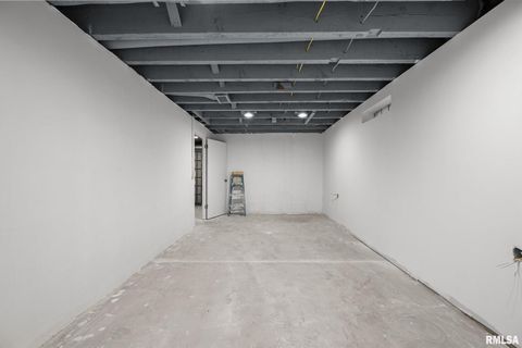 Tiny photo for 2720 KENNEDY Drive, East Moline, IL 61244 (MLS # QC4267362)