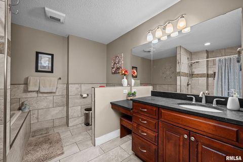 Tiny photo for 2720 KENNEDY Drive, East Moline, IL 61244 (MLS # QC4267362)