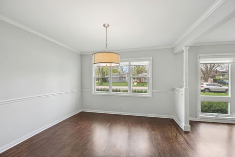 Tiny photo for 1407 N Highland Avenue, Arlington Heights, IL 60004 (MLS # 12612299)