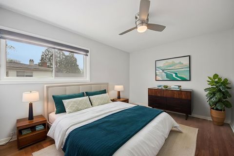 Tiny photo for 1407 N Highland Avenue, Arlington Heights, IL 60004 (MLS # 12612299)