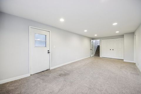 Tiny photo for 1407 N Highland Avenue, Arlington Heights, IL 60004 (MLS # 12612299)