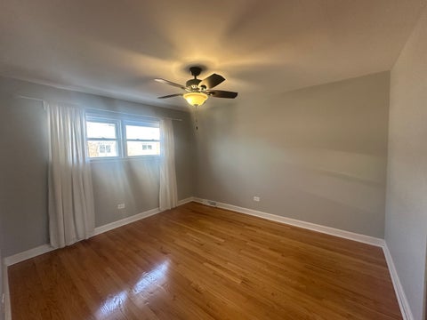 Tiny photo for 9485 Sumac Road #F, Des Plaines, IL 60016 (MLS # 12716597)
