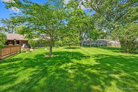 Tiny photo for 152 Jacquelyn Drive, Bensenville, IL 60106 (MLS # 12725198)