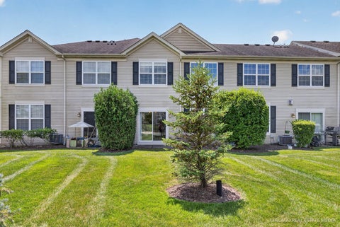 Tiny photo for 9956 Cummings Street, Huntley, IL 60142 (MLS # 12713581)