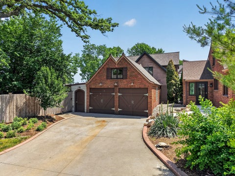 Tiny photo for 524/600 E Van Buren Street, Ottawa, IL 61350 (MLS # 12676533)