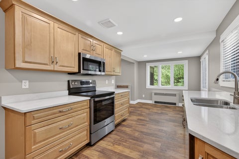 Tiny photo for 524/600 E Van Buren Street, Ottawa, IL 61350 (MLS # 12676533)