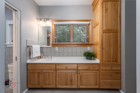 Tiny photo for 524/600 E Van Buren Street, Ottawa, IL 61350 (MLS # 12676533)