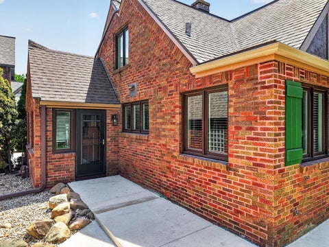 Tiny photo for 524/600 E Van Buren Street, Ottawa, IL 61350 (MLS # 12676533)