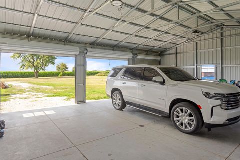 Tiny photo for 14373 N 1700 East Road, Pontiac, IL 61764 (MLS # 12418216)