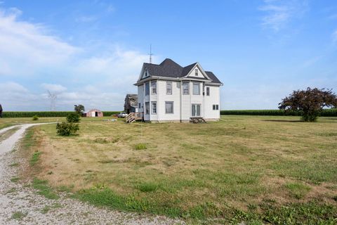 Tiny photo for 14373 N 1700 East Road, Pontiac, IL 61764 (MLS # 12418216)