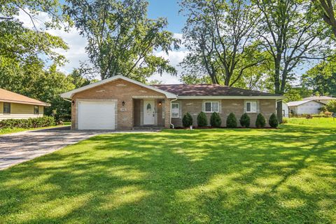 Photo of 1112 Rosary Lane, Joliet, IL 60435 (MLS # 12474736)