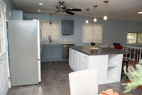 Tiny photo for 5019 34th Avenue A, Moline, IL 61265 (MLS # 12603335)