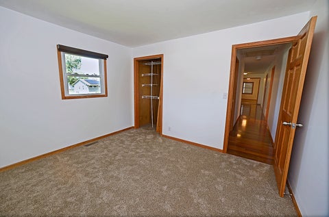 Tiny photo for 704 Fort Street, Ottawa, IL 61350 (MLS # 12707502)