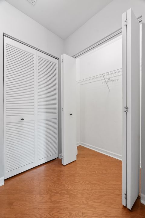 Tiny photo for 2317 W Wolfram Street #513, Chicago, IL 60618 (MLS # 12569712)