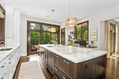 Tiny photo for 601 Linden Avenue, Wilmette, IL 60091 (MLS # 12487724)