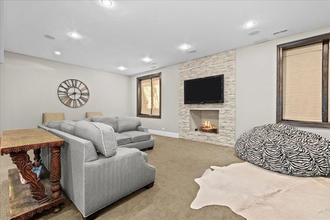 Tiny photo for 601 Linden Avenue, Wilmette, IL 60091 (MLS # 12487724)
