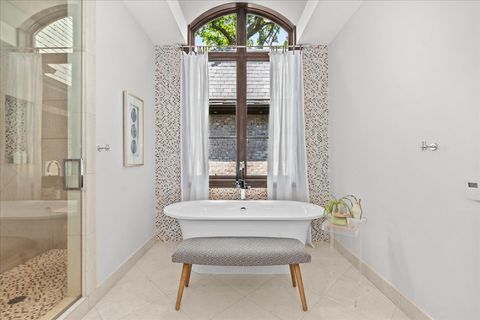 Tiny photo for 601 Linden Avenue, Wilmette, IL 60091 (MLS # 12487724)