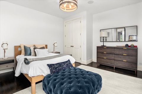 Tiny photo for 601 Linden Avenue, Wilmette, IL 60091 (MLS # 12487724)