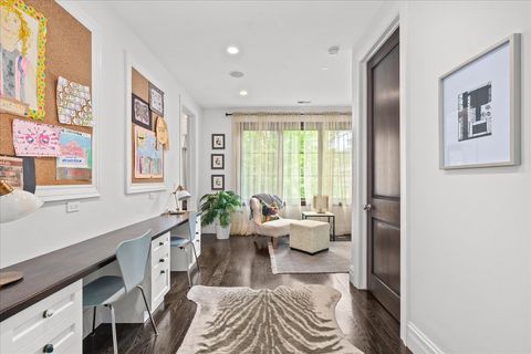Tiny photo for 601 Linden Avenue, Wilmette, IL 60091 (MLS # 12487724)