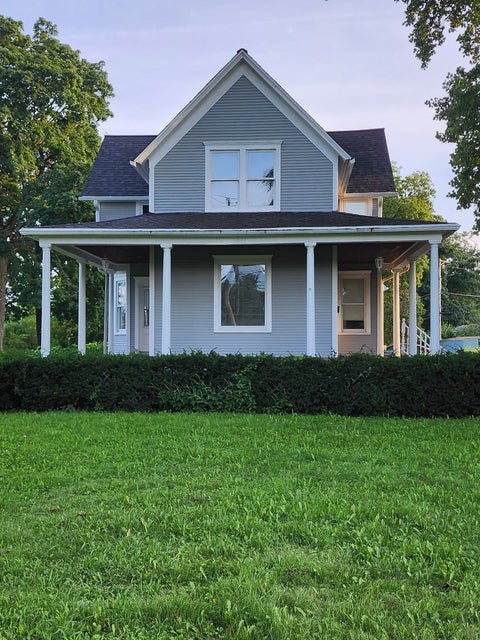 Tiny photo for 1961 Miner Street, Des Plaines, IL 60016 (MLS # 12735029)