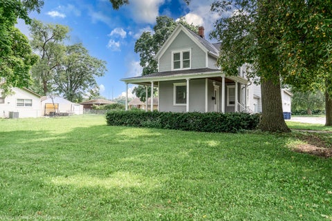 Tiny photo for 1961 Miner Street, Des Plaines, IL 60016 (MLS # 12735029)