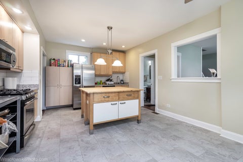 Tiny photo for 1961 Miner Street, Des Plaines, IL 60016 (MLS # 12735029)