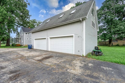 Tiny photo for 1961 Miner Street, Des Plaines, IL 60016 (MLS # 12735029)