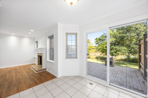 Tiny photo for 915 Carlisle Avenue, Westmont, IL 60559 (MLS # 12478257)