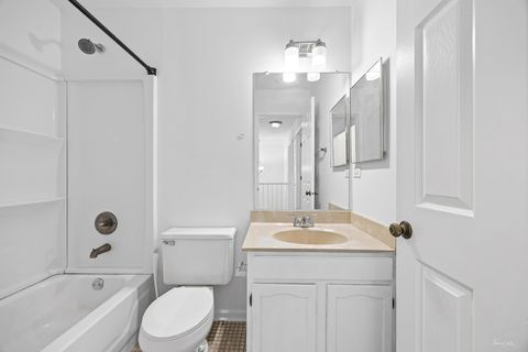 Tiny photo for 915 Carlisle Avenue, Westmont, IL 60559 (MLS # 12478257)