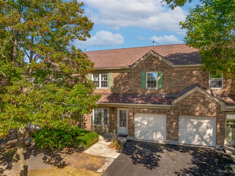 915 Carlisle Avenue Westmont IL 60559