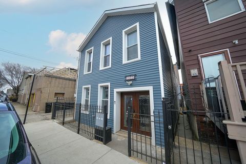 1013 W 18th Place Chicago IL 60608