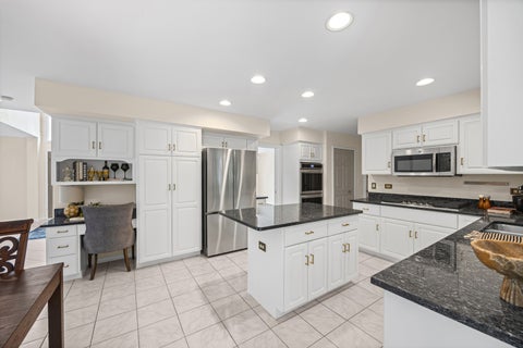 Tiny photo for 211 Millcreek Lane, Naperville, IL 60540 (MLS # 12652231)