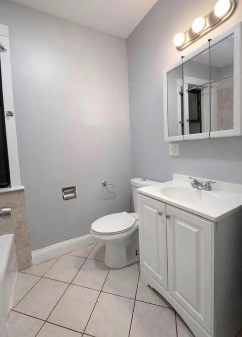 Tiny photo for 1313 Rebecca Road #104, Lombard, IL 60148 (MLS # 12787394)