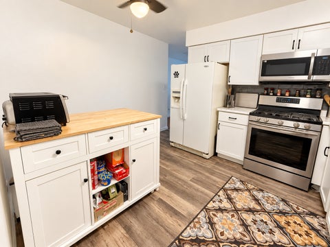 Tiny photo for 1313 Rebecca Road #104, Lombard, IL 60148 (MLS # 12787394)