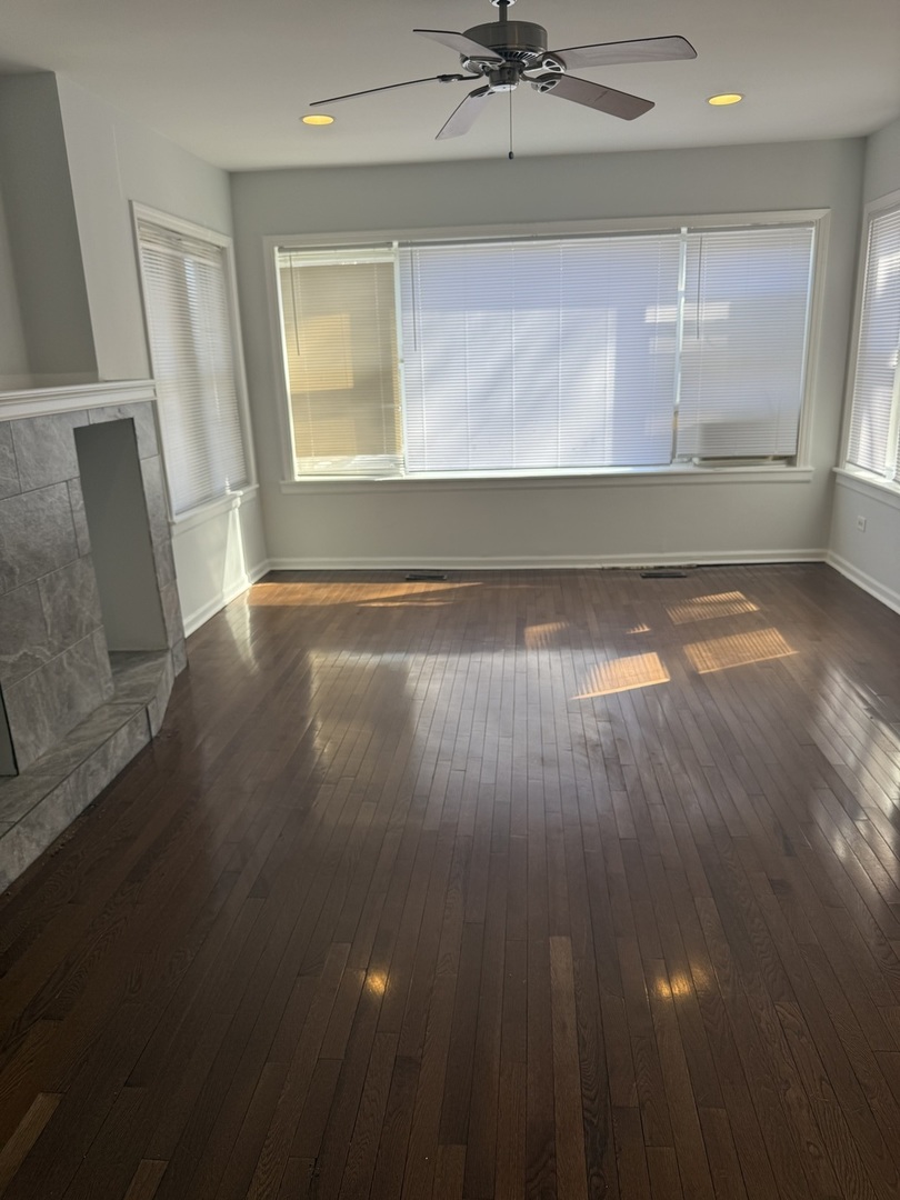 8144 S Marshfield Avenue