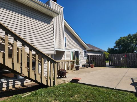 Tiny photo for 3712 Hennepin Drive, Joliet, IL 60431 (MLS # 12461437)
