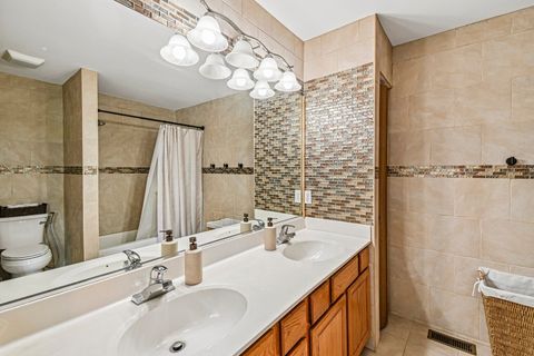 Tiny photo for 14210 S Lakeridge Drive, Plainfield, IL 60544 (MLS # 12642643)