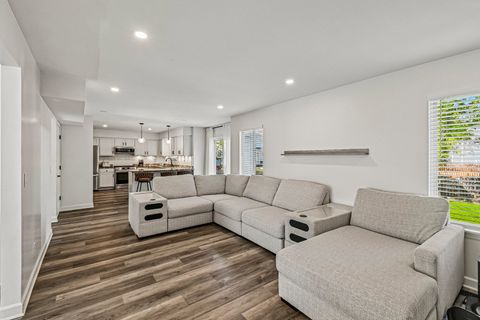 Tiny photo for 14210 S Lakeridge Drive, Plainfield, IL 60544 (MLS # 12642643)