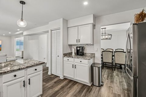 Tiny photo for 14210 S Lakeridge Drive, Plainfield, IL 60544 (MLS # 12642643)